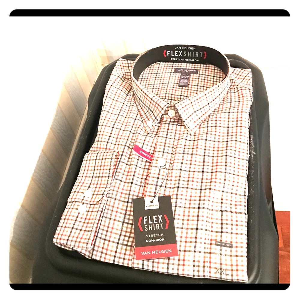 Van Heusen long sleeve button down stretch shirt